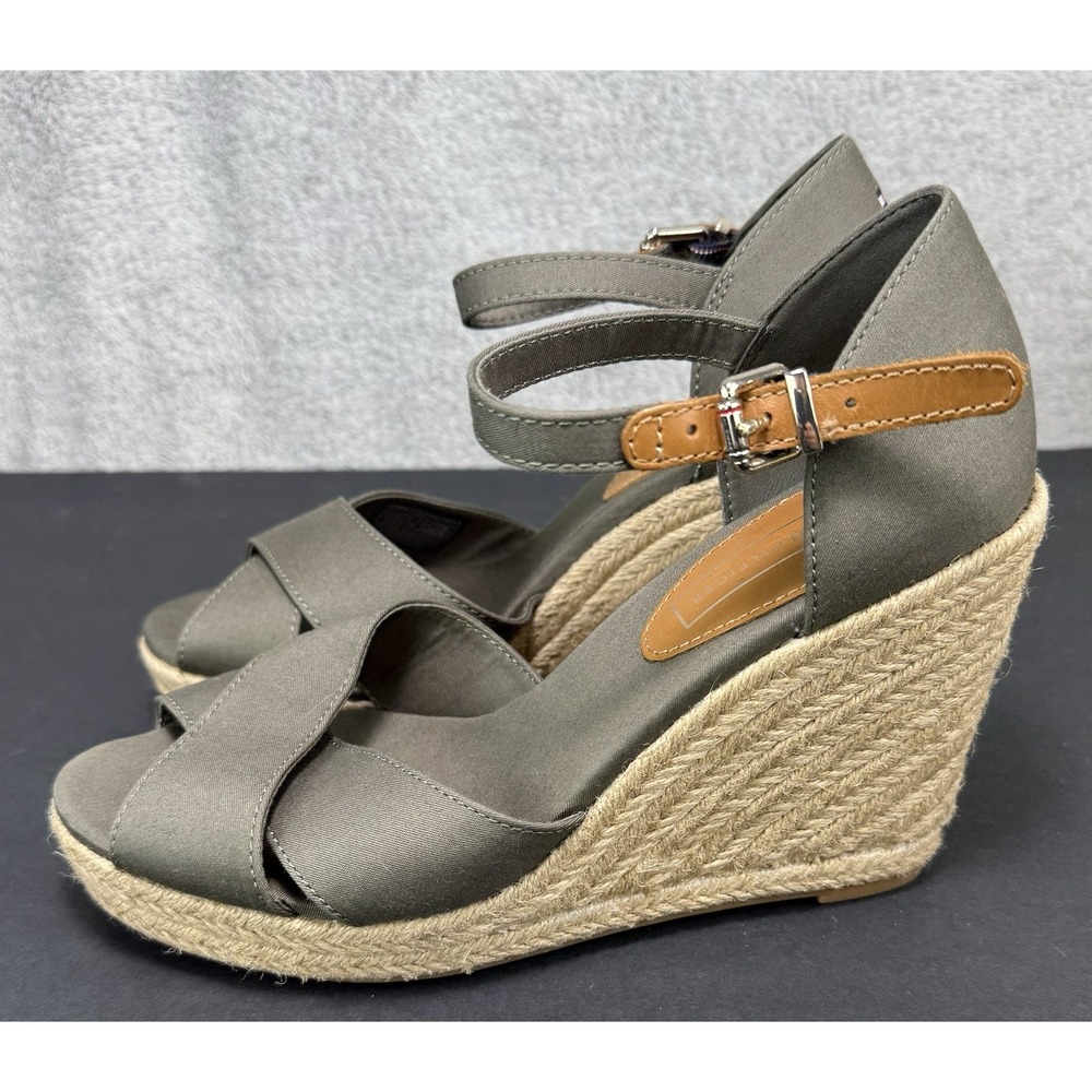 Tommy Hilfiger Espadrille Wedge Sandal Size 8.5 Selena Olive Green NWOB - Picture 2 of 11